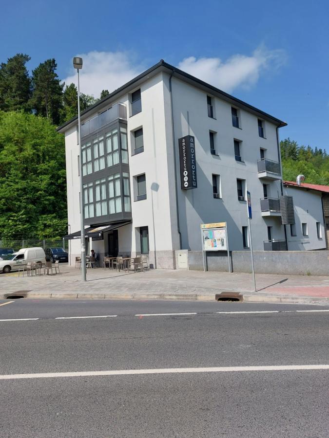 Pension Amorrortu Lemona Arraibi Exteriör bild